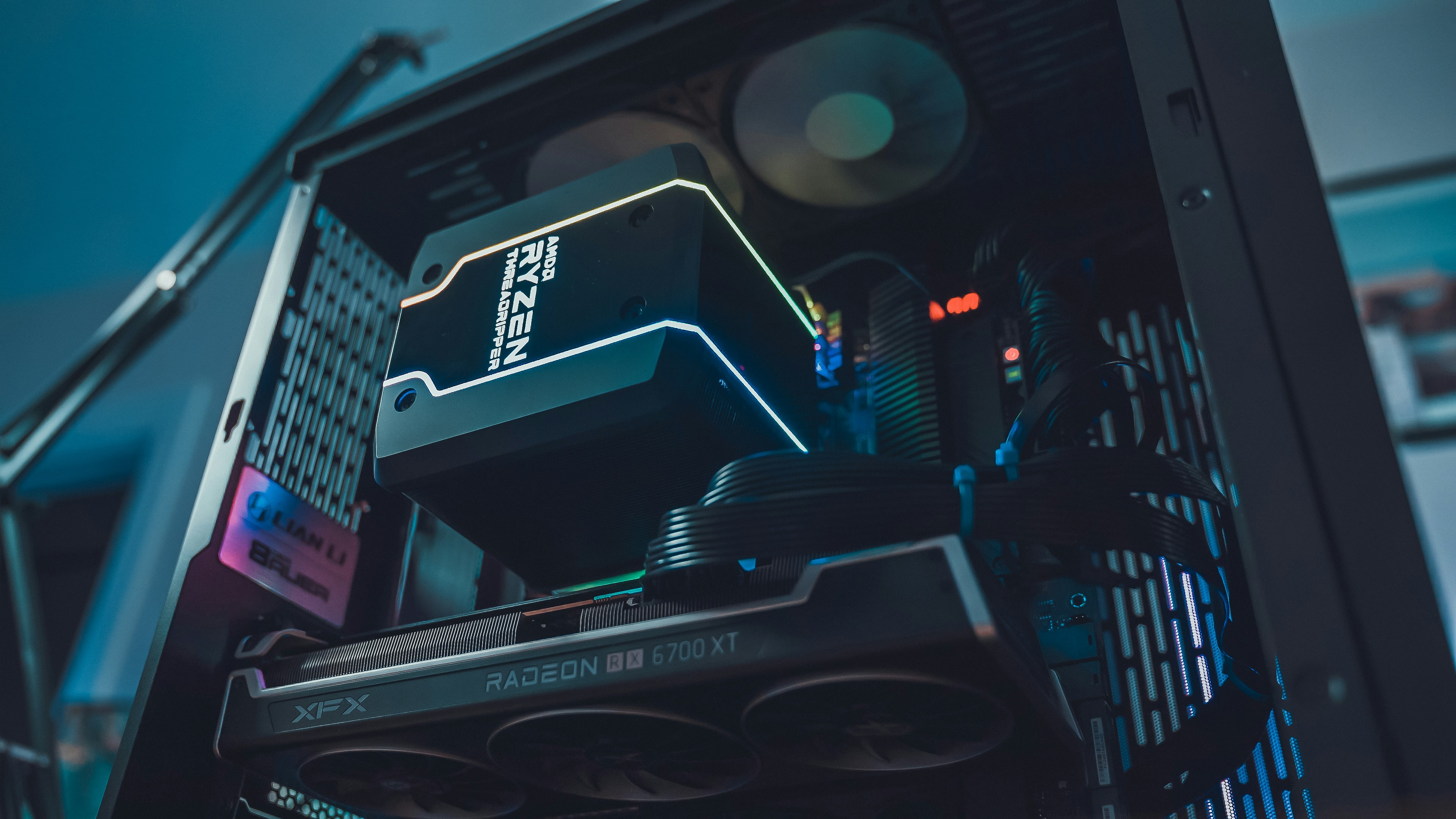 Custom PC Builds & Website Development